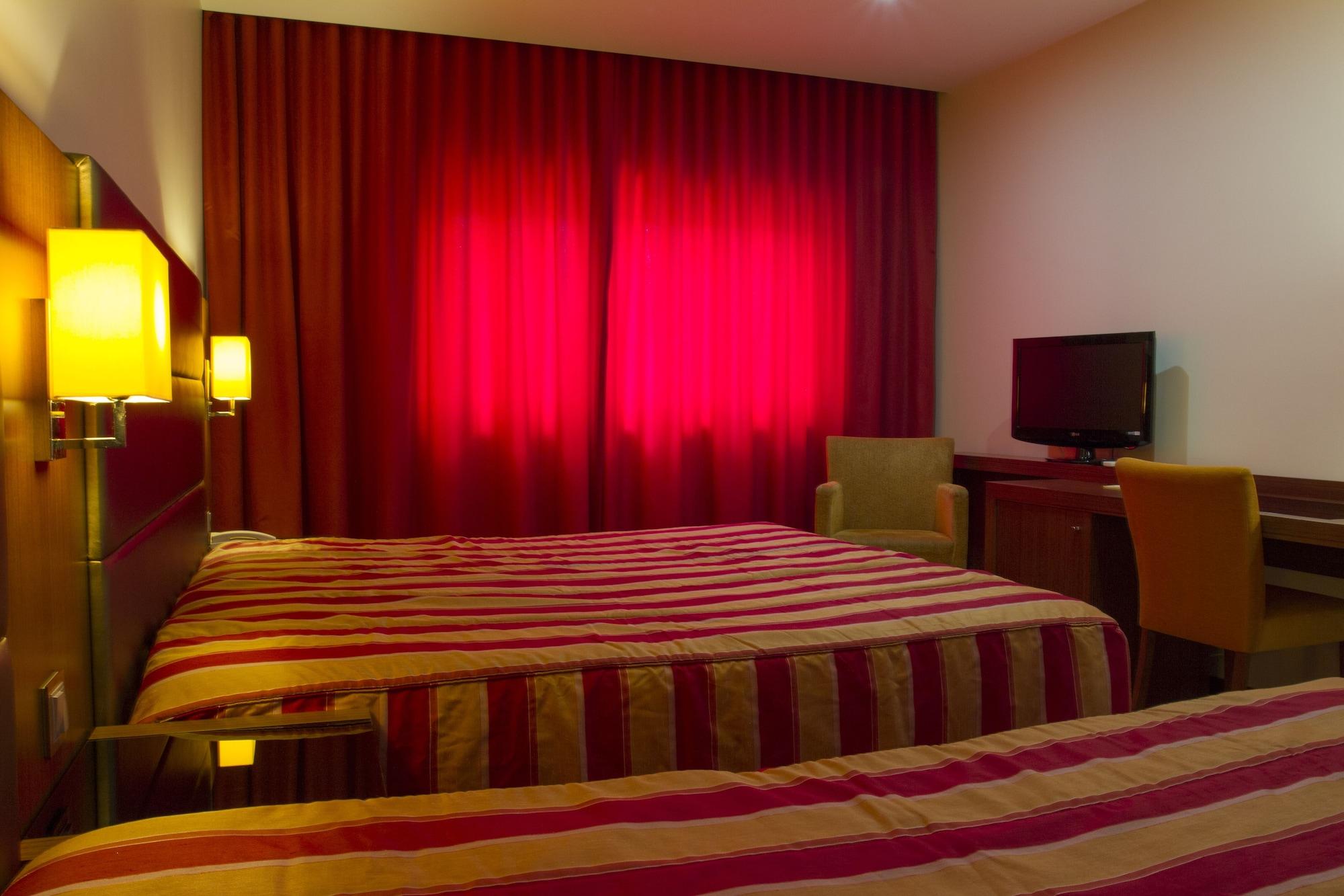 Hotel Aguiar Da Pena Вила-Пока-ди-Агиар Экстерьер фото