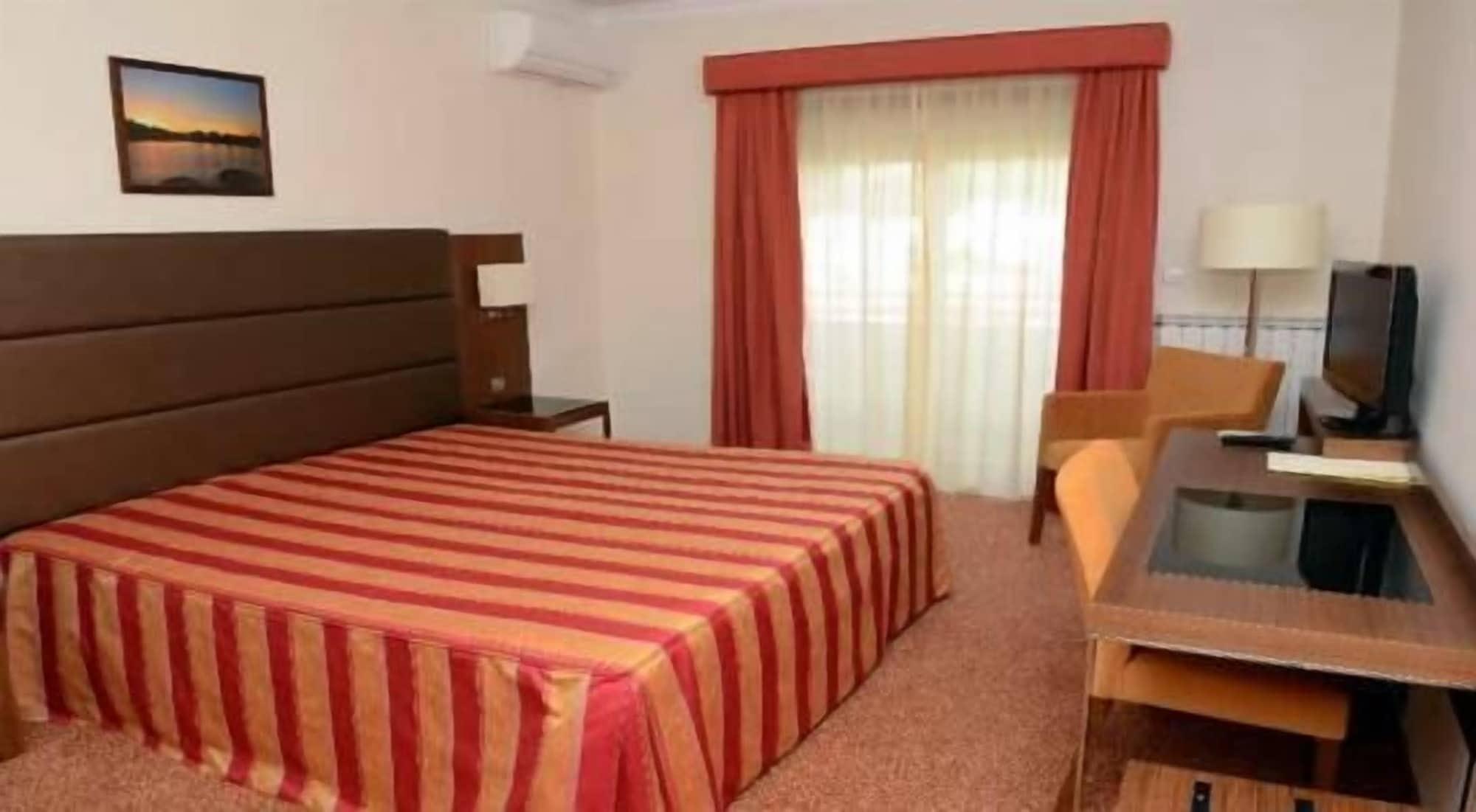 Hotel Aguiar Da Pena Вила-Пока-ди-Агиар Экстерьер фото