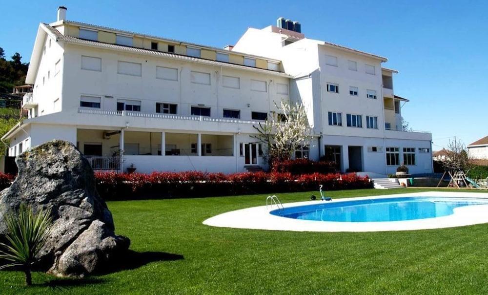 Hotel Aguiar Da Pena Вила-Пока-ди-Агиар Экстерьер фото